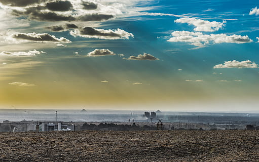 ørken, solfylt, skyet, blå, himmel, Strand, blå himmel, skyer, mørke skyer, soloppgang, skumring, kveld, tåke, tåkete, horisont, øy, innsjø, landskap, lys, lys og skygge, lysstråle, natur, hav, utendørs, panorama, pyramider, refleksjon, sand, Seascape, strandlinjen, skygge, sol, solnedgang, reise, vann, bølger, bred, sky - himmel, land, naturskjønnhet - natur, skjønnhet i naturen, ro, rolig scene, ingen folk, sollys, dag, ikke-urbane scene, horisont over vann, gruppe dyr, forurensing, 5K, CC0, offentlig domene, opphavsrett gratis