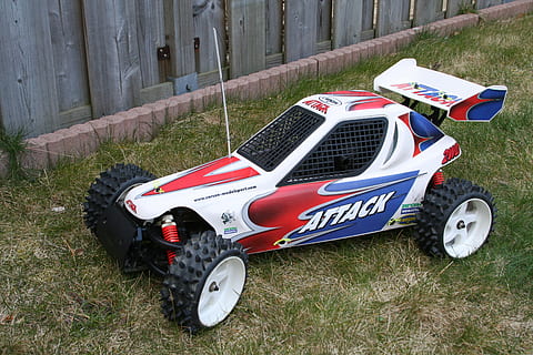 modeliavimas, automobilis, hobis, žolė, transporto būdas, dieną, transportavimas, žemės, sausumos transporto priemonė, nėra žmonių, lauke, pobūdį, augalų, motorinė transporto priemonė, stacionarus, Sportas, barjeras, žaislas, aukšto kampo vaizdas, ratas, 2K, CC0, Viešasis domenas, nemokamai