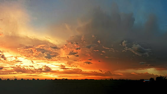 panorama-valokuvausmaisema, auringonlasku, luonto, pilvi, maisema, kauneus luonnossa, scenics, taivas, siluetti, rauhallinen kohtaus, tyyneys, dramaattinen taivas, ei ihmisiä, pilvi - taivas, maisemat - luonto, oranssi väri, idyllinen, ympäristö, horisontti, ei-kaupunkikuvia, ulkona, auringonvalo, 1080P, CC0, public domain, rojaltivapaa