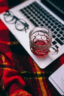 red, blanket, Apple Macbook, computer, macbook, technology, laptop, outdoor, working outside, drink, table, cup, no People, drinking glass, indoors, high angle view, food and drink, refreshment, glass, still life, household equipment, close-up, freshness, glass - material, pattern, hot drink, communication, place mat, 2K, CC0, public domain, royalty free