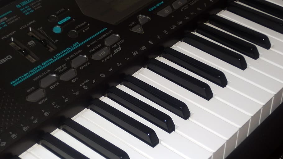 teclat, claus, electrònica, piano, òrgan, música, cultura i entreteniment artístic, instrument musical, equipament musical, clau de piano, color negre, cap gent, primer pla, Color blanc, instrument de teclat, a l'interior, marc complet, macro, música clàssica, fons, tecnologia, primer pla extrem, soroll, 4K