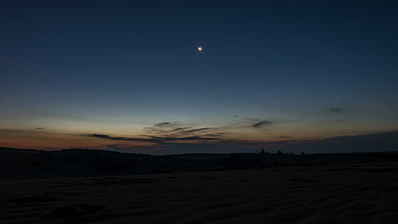 blu, cielo, nuvole cumulonembi, foto scarsamente illuminata, campo, notte, Luna, nube, tramonto, Alba, paesaggio, silhouette, orizzonte, chiaro, duna di sabbia, mattina, scenics - natura, bellezza nella natura, scena tranquilla, la tranquillità, ambiente, natura, terra, idilliaco, crepuscolo, spazio, scena non urbana, nuvola - cielo, nessuno, astronomia, all'aperto, Luna piena, clima arido, 4K, CC0, dominio pubblico, privo di copyright