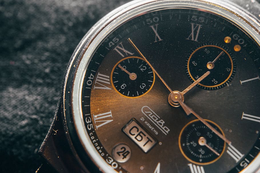 holde øje, ur, tid, time, minut, sekund, herrer, nummer, tæt på, klok hånd, tidsinstrument, nøjagtighed, armbåndsur, metal, ekstrem nærbillede, minut hånd, uret ansigt, urskive, ingen mennesker, personlige tilbehør, mode, makro, menneskeskabt objekt, antik, luksus, sølvfarvet, time hånd, stål, 5K