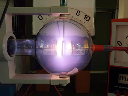 photo, clear, glass sphere, physics, light, triode, helium, quantum physics, franck-hertz, indoors, reflection, sphere, glass - material, no people, crystal ball, forecasting, globe - man made object, transparent, time, number, close-up, text, fortune telling, man made object, man made, mystery, circle, single object, geometric shape, countdown, 1080P, CC0, public domain, royalty free