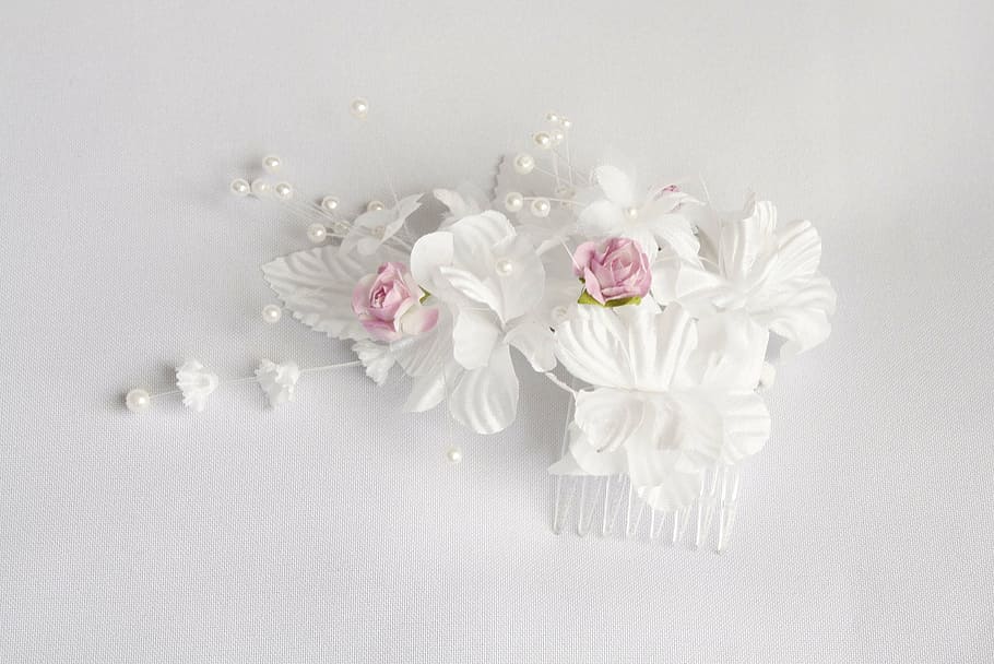 blanc, accent floral, francès, pinta, flor, retallada, artificial, pètals, pentinat, teixit, casament, decoració, artesanies, flor artificial, artesania, perla, cap gent, Color blanc, tir de l'estudi, fons blanc, a l'interior, primer pla, dia, planta, planta amb flors, natura morta, frescor, naturalesa, còpia espai, directament a sobre, menjar i beguda, bellesa a la natura, vulnerabilitat, fragilitat, tallar, fons gris, cap de flor, arranjament floral, 2K