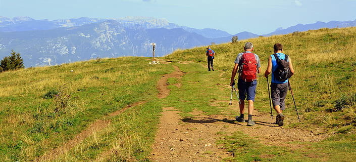 walk, excursion, mountain, trail, backpack, trekking, hiking, walking, activity, leisure activity, men, rear view, group of people, footpath, togetherness, adult, land, landscape, nature, adventure, full length, people, beauty in nature, environment, women, mountain range, 5K, CC0, public domain, royalty free