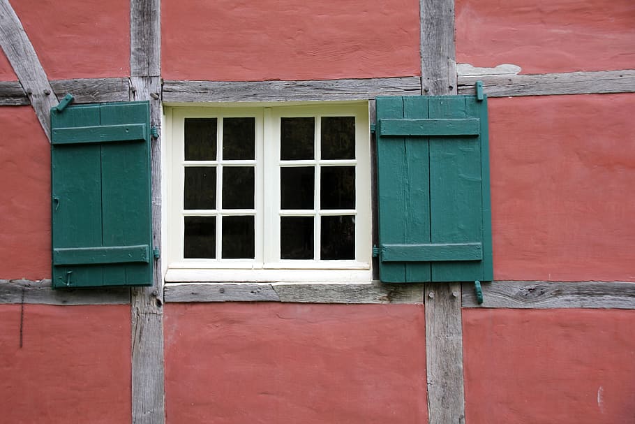costruzione, finestra, otturatore, travatura, Fachwerkhaus, rosso, verde, struttura costruita, architettura, esterno dell'edificio, giorno, nessuno, caratteristica della parete, all'aperto, sicurezza, parete, legno - materiale, Casa, colore verde, vetro - materiale, muro di mattoni, protezione, modello, telaio della finestra, 5K