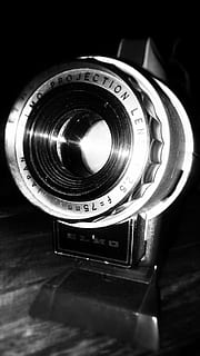 projektor, slideshow, gammel, teknologi, kamera - fotografisk udstyr, fotografering temaer, retro stylet, indendørs, enkelt objekt, tæt på, objektiv - optisk instrument, fotografisk udstyr, stilleben, ingen mennesker, kamera, analog, nostalgi, metal, antik, udstyr, studio skud, cirkel, digitalt kamera, sølvfarvet, 4K, CC0, offentligt domæne, royaltyfrie