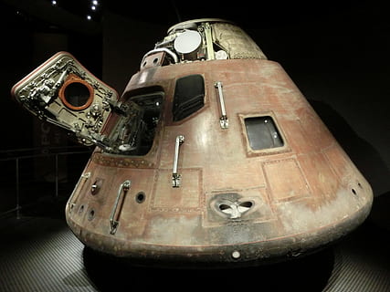 photo, brown, grey, metal equipment, metal, equipment, space capsule, apollo program, lander, landing module, usa, nasa, space travel, astronaut, wernher of brown, space, landing, astronautics, belief in progress, spaceship, transportation, hull, military, black background, no people, indoors, close-up, day, still life, technology, old, table, studio shot, single object, the past, night, car, history, mode of transportation, representation, adventure, 4K, CC0, public domain, royalty free