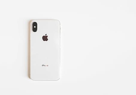 „iPhone“, sidabro iphone x, telefonas, atgal, technologijos, balta, minimalistinis, kopijavimo vietos, studija, nėra žmonių, baltas fonas, balta spalva, patalpose, Iš arti, paprastumas, popieriaus, Iškirpti, vienas objektas, komunikacijos, tekstą, įėjimas, organizacija, biuro tiekimas, popierinis klipas, metalo, tuščias, 4K, CC0, Viešasis domenas, nemokamai