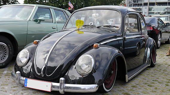 auto, gammel, oldtimer, vw, bille, tysk, vw, bille, sort, klassisk, køretøj, bil, land køretøj, transportmidler, gammeldags, retro stylet, forældet, transportform, dag, udendørs, motor køretøj, vintage bil, stationær, gade, forlygte, by, ingen mennesker, afspejling, parkering, metal, luksus, rejse, 4K, CC0, offentligt domæne, royaltyfrie