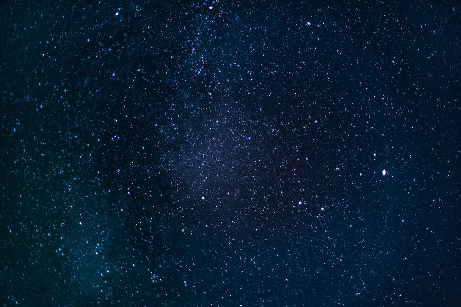 foto de galàxia, galàxia, foto, negre, blau, gris, nit, cel, estrelles, fons, resum, espai, fosc, astronomia, estrella - espai, brillant, escenics - natura, naturalesa, cap gent, camp estel·lar, estrella, bellesa a la natura, marc complet, tranquil·litat, fantasia, a l'aire lliure, exploració, Via Làctea, astrologia, Pol · lució, 4K