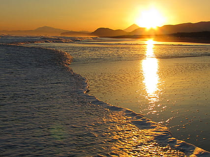 samudra, gunung berapi, gunung, gelombang, matahari terbenam, pemandangan laut, laut, berselancar, pantai, pantai laut, alam, angin, malam, tatapan, air, langit, keindahan di alam, scenics - alam, ketenangan, tanah, adegan yang tenang, refleksi, idilis, sinar matahari, matahari, warna oranye, tidak ada orang, adegan non-urban, di luar rumah, 1080P, CC0, domain publik, bebas royalti