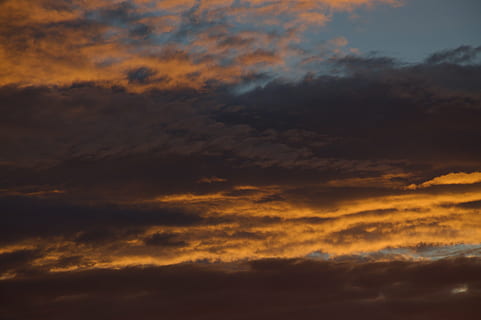 taivas, pilviä, iltarusko, luonto, pilvi - taivas, auringonlasku, sää, cloudscape, ulkona, hämärä, taustat, sininen, scenics, kauneus luonnossa, maisemat - luonto, oranssi väri, tyyneys, rauhallinen kohtaus, dramaattinen taivas, ei ihmisiä, idyllinen, myrsky, kunnioitusta, moody sky, abstrakti, meteorologia, tumma, abstrakti tausta, pahaenteinen, 4K, CC0, public domain, rojaltivapaa