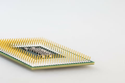 gull, grønn, CPU prosessor, prosessor, makro, penn, tapp, datamaskin, elektronikk, databehandling, chip, borde, kretser, pc, kontroll senter, tilkoblinger, elektroteknikk, komponent, teknologi, spor, data, elektrisk, komponenter, kalkulator, programvare, Lukk, slot, utstyr, studio skudd, hvit bakgrunn, innendørs, kopiere plass, ingen folk, nærbilde, stor gruppe gjenstander, datamaskin del, enkelt objekt, data utstyr, enkelhet, grå, utdanning, forbindelse, på rad, databrikke, stilleben, variasjon, elektrisk komponent, 4K, CC0, offentlig domene, opphavsrett gratis