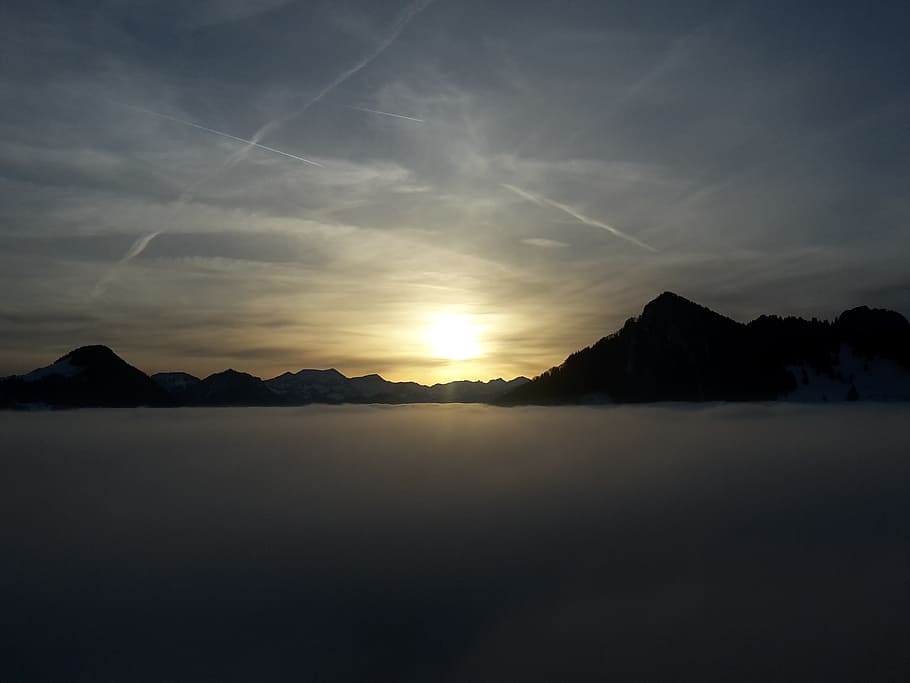 vuoret, auringonlasku, pilviä, tyrol, taivas, rauhallinen kohtaus, maisemat - luonto, kauneus luonnossa, tyyneys, vuori, pilvi - taivas, siluetti, luonto, idyllinen, vesi, ei-kaupunkikuvia, ei ihmisiä, ympäristö, aurinko, vuorijono, maisema, majesteettinen, ulkona, höyryreitti, 2K