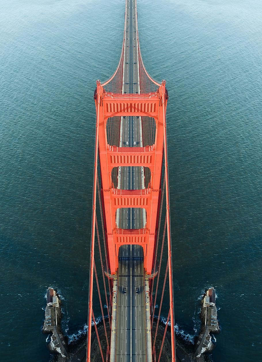 alto, foto angolata, d'oro, gate bridge california, foto, Golden Gate Bridge, ponte california, mare, posto famoso, mezzi di trasporto, architettura, ponte - struttura fatta dall'uomo, viaggio, acqua, Stati Uniti d'America, nessuno, all'aperto, giorno, natura, vista dall'alto, testo, struttura costruita, connessione, comunicazione, sceneggiatura occidentale, destinazioni di viaggio, bellezza nella natura, lungomare, nave nautica, scenics - natura, 2K