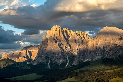 panoramico, fotografia, bugatti, giardino, di Dio, Colorado, erba, pianure attraverso, montagna, nuvoloso, cielo, nube, albero, roccia, Alba, natura, Paesaggi, paesaggio, picco di montagna, catena montuosa, all'aperto, bellezza nella natura, nuvola - cielo, roccia - oggetto, tramonto, valle, la neve, terreno estremo, nessuno, Cloudscape, scenics - natura, ambiente, scena tranquilla, la tranquillità, scena non urbana, idilliaco, destinazioni di viaggio, a distanza, formazione, montagna innevata, 5K, CC0, dominio pubblico, privo di copyright