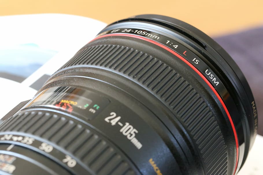 linse, makro, portræt, kamera - fotografisk udstyr, objektiv - optisk instrument, fotografering temaer, udstyr, teknologi, tæt på, fotografisk udstyr, kamera, digitalt kamera, objektiv - øje, nummer, moderne, fokus på forgrunden, ingen mennesker, enkelt objekt, sort farve, indendørs, stilleben, optisk instrument, studio skud, SLR kamera, 5K