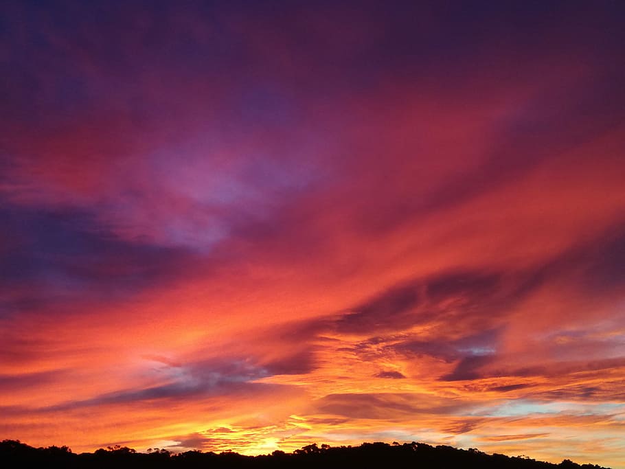 atardecer, en, la, bahia, de, paloma uruguay, muntanyencs, ennuvolat, cel, nit, vermell, núvol, posta de sol, sortida del sol, horitzó, silueta, alba, vespre, taronja, porpra, núvol - cel, bellesa a la natura, cel dramàtic, color taronja, escenics - natura, cloudscape, tranquil·litat, color vibrant, cap gent, escena tranquil·la, fons, naturalesa, atmosfera, medi ambient, por, idíl·lic, fosc, a l'aire lliure, resum, meteorologia, brillant, 4K