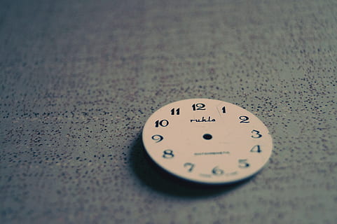blur, time, old, clock, analog, clock face, close-up, conceptual, indoors, number, paper, selective focus, no people, opportunity, leisure games, luck, arts culture and entertainment, table, gambling, geometric shape, circle, dice, shape, communication, relaxation, single object, leisure activity, still life, game of chance, 2K, CC0, public domain, royalty free