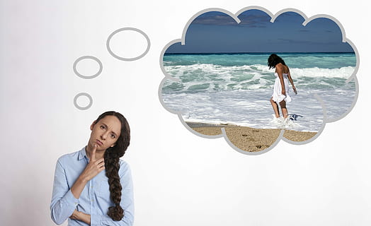 femme, en pensant, plage, vacances, poster, stress, dépression, Planification, été, Mémoire, réfléchi, Voyage, destination, pensif, fille, périple, touristique, tourisme, adulte, eau, femmes, mi adulte, mer, la nature, coiffure, personnes, jeune adulte, cheveux longs, deux personnes, lien, émotion, permanent, jeune femme, cheveux, regardant, contemplation, en plein air, composite numérique, 2K, CC0, domaine public, libre de droits