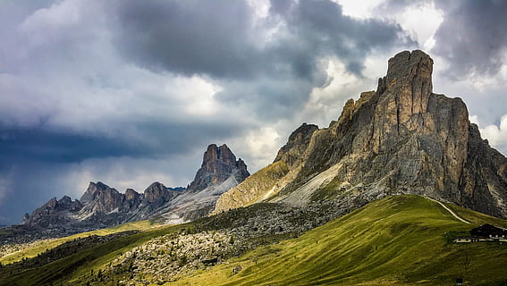 photo, Montagne, nuageux, journée, marron, greenfield, photographie du ciel, tyrol du sud, nuage, ombre, la nature, les dolomites, paysage, paysages, sommet de la montagne, en plein air, été, nuage - ciel, ciel, chaîne de montagnes, rock - objet, alto adige, Alpes européennes, beauté dans la nature, personne, herbe, cloudscape, Prairie, panoramique, couleur verte, Voyage, paysages - nature, environnement, Roche, terre, Destinations de voyage, solide, scène tranquille, formation, 4K, CC0, domaine public, libre de droits