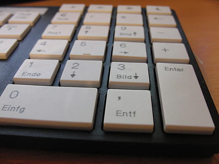 nøgler, tastatur, computer, input, computer tastatur, meddelelse, tekst, computerudstyr, teknologi, vestlige script, tæt på, computer del, indendørs, forbindelse, computer nøgle, ingen mennesker, brev, alfabet, trådløs teknologi, nummer, bærbar, stort bogstav, trykknap, 2K, CC0, offentligt domæne, royaltyfrie