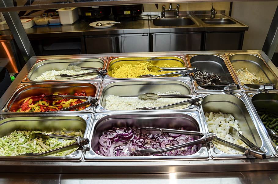 madlavning, køkken, komponenter, stort køkken, løg, kål, paprika, grise jern, sovs, spise, grøntsager, mad, indendørs, mad og drikke, hjemlige værelse, beholder, høj vinkel visning, stilleben, friskhed, valg, variation, ingen mennesker, grøntsag, sund kost, køkkenredskaber, husholdnings køkken, husholdningsudstyr, hjem, apparat, velvære, stål, 4K