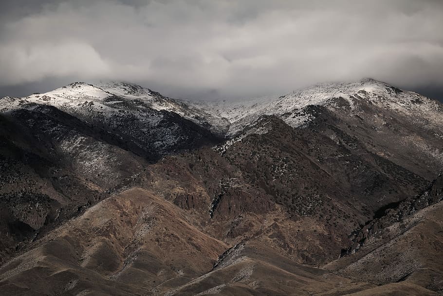 maro, negru, munţi, noros, cer, peisaj foto, Munte, nor, zăpadă, iarnă, nevada, ceaţă, peisaj, nor - cer, mediu inconjurator, scenice - natura, frumusețe în natură, natură, de munte, nici o persoana, teren, stâncă, scenă non-urbană, liniște, solid, obiect de rocă, teren extrem, la distanta, o scenă liniștită, un munte acoperit de zăpadă, climat, varf de munte, arid clima, 5K