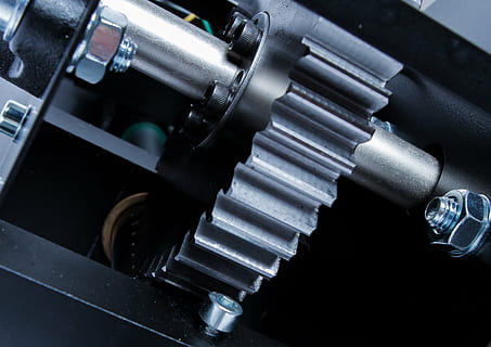 intitulado, engranaje, macro, tecnología, maquinas, motores, industria, rueda de espigas, maquina de construccion, mecánica, motor, trabajo, fabricación, maquinaria, nadie, Equipo de fabricación, industria metalúrgica, de cerca, industria del cine, metal, parte de maquina, equipo, adentro, foto de estudio, fuerza, gran grupo de objetos, aleación, acero, forma, conexión, color plateado, 2K