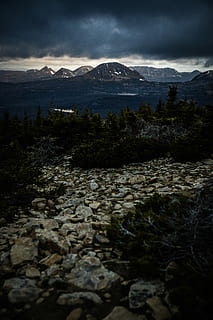 manzara fotoğrafı, dağ, hava, Fotoğraf, kayalık, Kaya, gökyüzü, cloudscape, fırtına, ağaç, orman, ormanlık, doğa, açık havada, gündoğumu, gün batımı, karanlık, gece, akşam, Patrick Hendry, dağ zirvesi, mavi, görünüm, ruh hali, bulut - gökyüzü, doğada güzellik, Su, manzaralar - doğa, dağ silsilesi, çevre, insansız, bitki, huzur, katı, kaya - nesne, sakin sahne, peyzaj, 8K, CC0, kamu malı, telif ücretsiz
