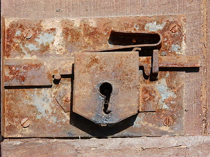 lock, bolt, door, mechanism, old, wall, metal, rusty, close-up, no people, day, safety, protection, entrance, security, weathered, latch, outdoors, wood - material, keyhole, sunlight, decline, deterioration, 4K, CC0, public domain, royalty free