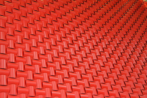 rosso, modello, sfondo, astratto, struttura, caleidoscopio, facciata, immagine di sfondo, moderno, sfondi, fotogramma intero, strutturato, avvicinamento, nessuno, in casa, ripetizione, design, di fila, metallo, legno - materiale, Marrone, posto a sedere, tessile, natura morta, forma, arte e artigianato, effetto strutturato, 4K, CC0, dominio pubblico, privo di copyright