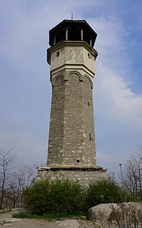 plovdiv, středověká věž s hodinami, věž, hodiny, sahat tepe, danov kopec, danov tepe, panoráma, budov, Bulharsko, 16. století, pohovka, město, architektura, kopec, Evropa, hledisko, nízký úhel pohledu, stavba, exteriér budovy, nebe, nikdo, Příroda, rostlina, budova, maják, den, vedení, vysoká - vysoká, strom, venku, bezpečnost, mrak - nebe, Dějiny, minulost, 4K, CC0, veřejná doména, bez autorských práv