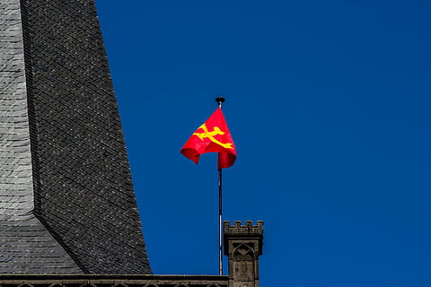 sky, blue, flag, flutter, blow, red, steeple, building, architecture, clear sky, no people, low angle view, building exterior, built structure, nature, day, patriotism, copy space, outdoors, sunlight, sunny, tower, wind, 5K, CC0, public domain, royalty free