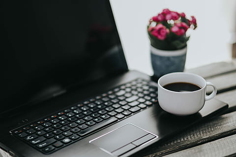 little, pink, flowers, pot, various, items, flora, table, coffee, cute, magazine, plant, blossom, beautiful, laptop, computer, cup, coffee - Drink, technology, business, computer Keyboard, office, desk, no People, coffee Cup, wireless technology, flower, mug, drink, food and drink, communication, refreshment, connection, indoors, flowering plant, freshness, keyboard, crockery, tea cup, non-alcoholic beverage, 5K