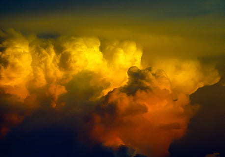 antenne, Foto, gul, orange, skyer, himmel, hvid, grå, sort, storm, dramatisk, Australien, solbeskinnede, sky - himmel, skønhed i naturen, solnedgang, ingen mennesker, scenics - natur, natur, orange farve, udendørs, ro, dramatisk himmel, rolig scene, cloudscape, miljø, idyllisk, baggrunde, skumring, lav vinkel visning, magt i naturen, 2K, CC0, offentligt domæne, royaltyfrie