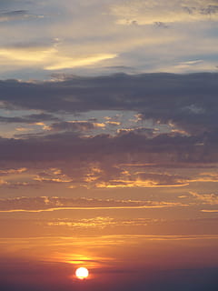 sunset, sky, clouds, drama, cloud - sky, beauty in nature, scenics - nature, orange color, tranquility, nature, tranquil scene, idyllic, no people, sunlight, sun, outdoors, dramatic sky, cloudscape, majestic, environment, gold colored, non-urban scene, romantic sky, 2K, CC0, public domain, royalty free