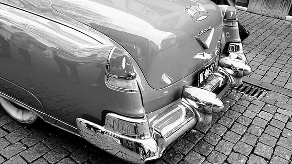 carro viejo, viejo contador de tiempo, Coche clásico, coche, antiguo, vendimia, coche americano, clásico, transporte, anticuado, calle, estilo retro, vehículo terrestre, auto antiguo, obsoleto, modo de transporte, Cuba, escena urbana, nadie, al aire libre, Servicio, industria, día, vista de alto ángulo, ciudad, Vehículo de motor, estacionario, viaje, guijarro, industria del automóvil, adoquín, sendero, estacionamiento, rueda, 4K, CC0, dominio público, libre de derechos