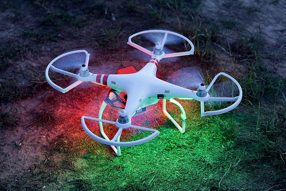 ขาว, dji drone, สีเขียว, หญ้า, เสียงหึ่งๆ, dji, ผี, quadcopter, คอปเตอร์, สนาม, การเกษตร, สีเทาแกมเหลือง, ค้นหา, บิน, Dom, ของเล่น, สนุก, ความสูง, เที่ยวบิน, อากาศ, ใน, ข้าวโพด, ข้าวสาลี, เมฆ, พลบค่ำ, ActionCam, กล้องแอคชั่น, ภาพถ่าย, การถ่ายภาพ, วีดีโอ, ใบพัด, ลูกกระจ๊อก, คนจรจัด, มือสมัครเล่น, ที่เดินทางมาพักผ่อน, งานอดิเรก, แบบ, เครื่องบินแบบ, ของเล่นจำลอง, นวัตกรรม, แนวโน้ม, ไม่มีคน, ธรรมชาติ, ปลูก, วัน, การขนส่ง, กลางแจ้ง, โหมดการขนส่ง, โลหะ, สามล้อ, มุมมองมุมสูง, อุปกรณ์ทำสวน, สนามหญ้า, เก่า, ที่ดิน, ถูกปล่อยปละละเลย, ล้อ, 5K