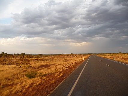 jalan, australia, awan, langit, awan - langit, arah, angkutan, lingkungan Hidup, jalan lurus, pemandangan, alam, tanah, adegan yang tenang, keindahan di alam, perspektif yang berkurang, ketenangan, scenics - alam, bidang, titik hilang, tidak ada orang, adegan non-urban, tanda, di luar rumah, panjang, garis pemisah, 2K, CC0, domain publik, bebas royalti