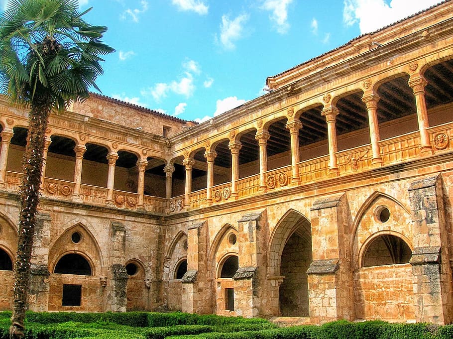 soria, espanya, monestir, edifici, referència, cel, núvols, històric, columnes, arquitectura, arbre, fora, hdr, història, estructura construïda, el passat, arc, destinacions de viatge, exterior de l'edifici, núvol - cel, naturalesa, antic, planta, viatjar, turisme, vista d’angle baix, columna arquitectònica, cap gent, civilització antiga, a l'aire lliure, història antiga, arqueologia, estil clàssic, 1080P