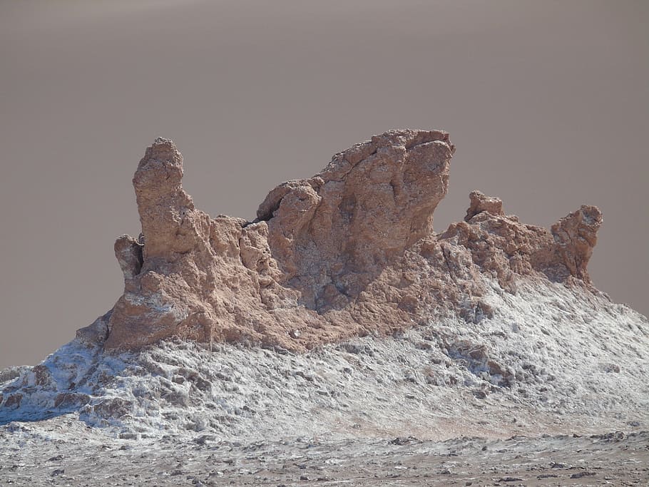 untitled, soliditet, klippe, ørken, sten-, skønhed, salt, tør, landskab, sand, tørre, varig, tørt landskab, månens dal, nordlige chilen, fredelig, Soledad, natur, rock-objekt, rock formation, solid, ingen mennesker, himmel, ro, geologi, ru, skønhed i naturen, dag, fysisk geografi, rolig scene, scenics - natur, bjerg, mineral, udendørs, tekstureret, jord, eroderet, 5K