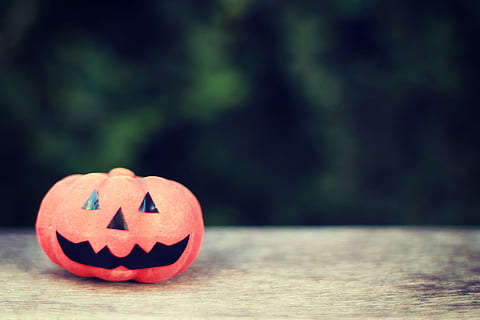 donkraft, o, lanterne, Brun, træ-, overfladefotografering, jack o lantern, overflade, fotografering, græskar, halloween, efterår, rædsel, uhyggelig, ferie, carving - håndværk produkt, orange farve, jack o 'lantern, smilende, dekoration, oktober, sæson, træ - materiale, sjovt, fest, menneskeligt ansigt, nat, antropomorfe ansigt, kulturer, fokus på forgrunden, mad, mad og drikke, ansigt, antropomorfe, kreativitet, Kunst og håndværk, tæt på, håndværk, ingen mennesker, bord, 1080P, CC0, offentligt domæne, royaltyfrie