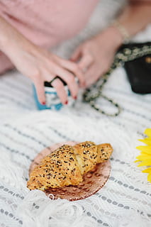 resting, blanket, summer, white, time, holidays, vacations, outdoor, lifestyle, white blanket, outside, sunny, light, croissant, women, human Hand, food, people, caucasian Ethnicity, close-up, baked, homemade, food and drink, one person, bread, human body part, adults only, hand, freshness, real people, indoors, sweet food, lifestyles, selective focus, indulgence, body part, ready-to-eat, adult, finger, temptation, french food, human limb, 4K
