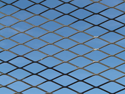 hegn, Port, gitter, barer, metal, tråd, fuld ramme, mønster, baggrunde, ingen mennesker, form, geometrisk form, gentagelse, design, dag, lav vinkel visning, tæt på, himmel, indendørs, natur, blå, bygget struktur, beskyttelse, sikkerhed, 2K, CC0, offentligt domæne, royaltyfrie