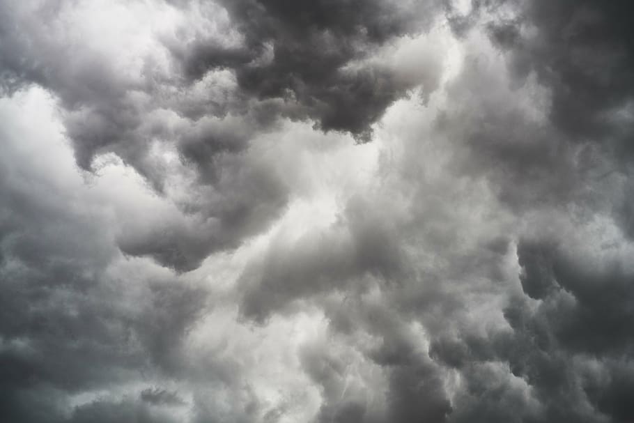 lav, vinkelfotografering, hvid, skyer, luft, himmel, Sky, baggrund, høj, det er i luften, grå, sort, natur, landskab, smuk, storm, udendørs, abstrakt, sæson, vinter, struktur, efterår, regn, regnfuld, orkan, mørk, vejr, dramatisk himmel, sky - himmel, storm sky, baggrunde, tordenvejr, cloudscape, scenics, overskyet, humørlig himmel, miljø, atmosfære, vind, ildevarslende, skønhed i naturen, cumulus, ingen mennesker, skybrud, meteorologi, klima, snestorm, 5K