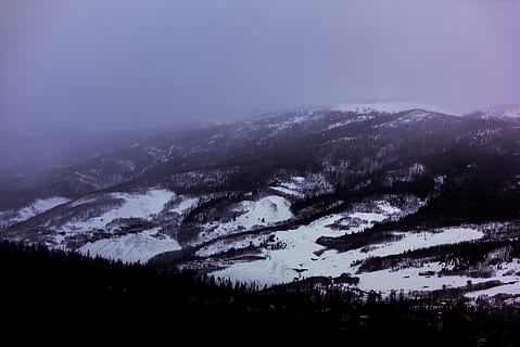 antenne, fotografering, snow, hvit, skyer, landskapsfoto, snødekte fjell, snø, fjell, Sky, vinter, skog, natur, landskap, utendørs, himmel, scenics, ingen folk, kaldtemperatur, tre, høyde, silhouette, naturskjønnhet - natur, anlegg, rolig scene, skjønnhet i naturen, ro, fjellkjede, ikke-urbane scene, miljø, land, furutre, nåletre, 5K, CC0, offentlig domene, opphavsrett gratis