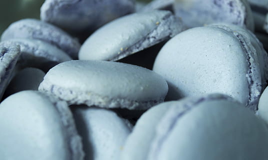 textură, macarons, fursec, nici o persoana, cadru complet, a închide, fundaluri, temperatura rece, alimente, mancare si bautura, prospeţime, ou, grup mare de obiecte, mâncat sănătos, selectiv, bunăstare, în interior, variație, alegere, grup de obiecte, natură moartă, cu amănuntul, abundenţă, 5K, CC0, domeniu public, fără drepturi de autor